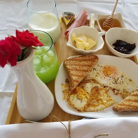 Διαμέρισμα Away From Σαράντα