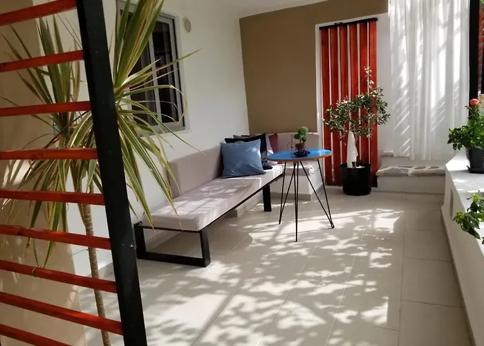 Away From Appartement *